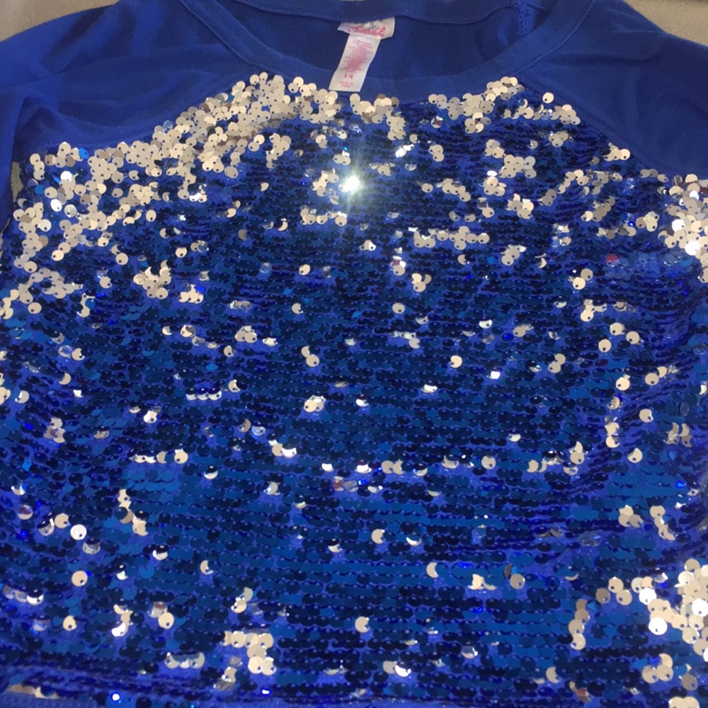 Girls sweater